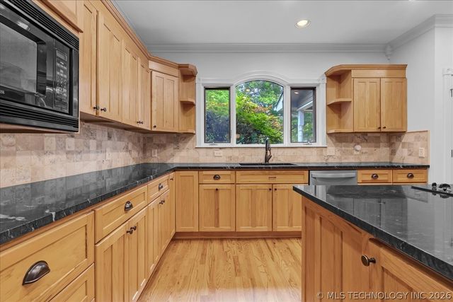 12604 E 127th Street S, Broken Arrow, OK 74011