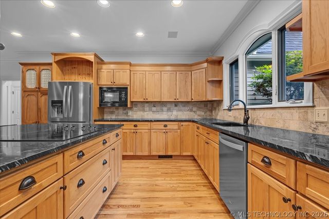 12604 E 127th Street S, Broken Arrow, OK 74011