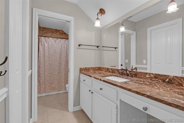 12604 E 127th Street S, Broken Arrow, OK 74011