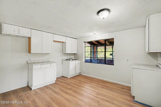 2525 THAMES Street, Jacksonville, FL 32209