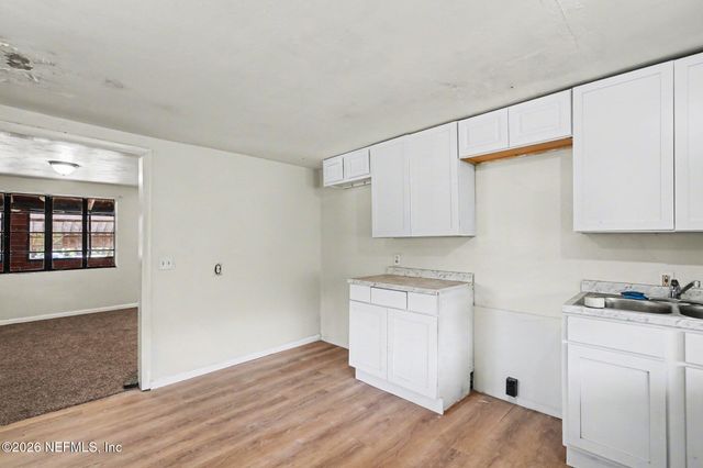 2525 THAMES Street, Jacksonville, FL 32209