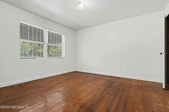 2525 THAMES Street, Jacksonville, FL 32209