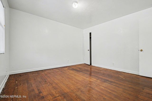 2525 THAMES Street, Jacksonville, FL 32209