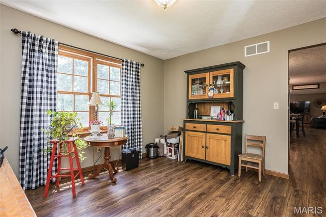 1729 Seminole Lane, Godfrey, IL 62035