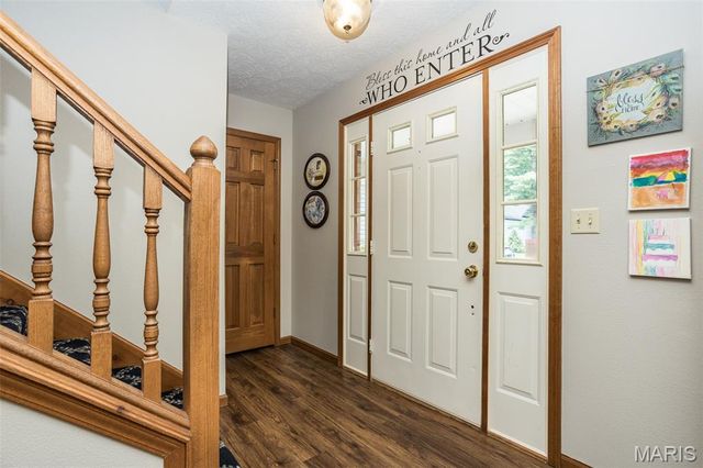 1729 Seminole Lane, Godfrey, IL 62035