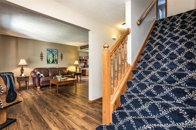 1729 Seminole Lane, Godfrey, IL 62035