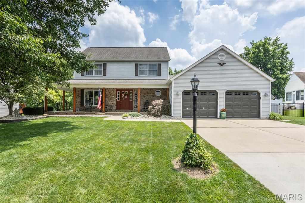 1729 Seminole Lane, Godfrey, IL 62035