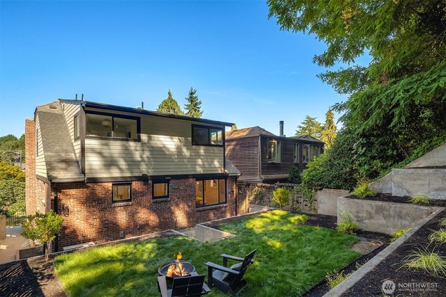1919 E Eaton Place, Seattle, WA 98112