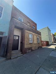 262 Walker Street 2, Fairview, NJ 07022