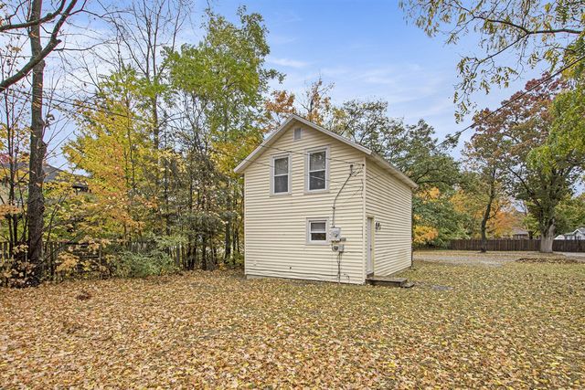 212 S Baldwin Street, Whitehall, MI 49461