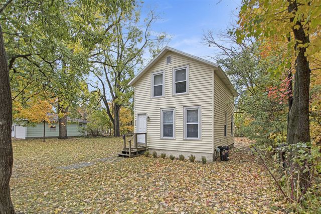 212 S Baldwin Street, Whitehall, MI 49461