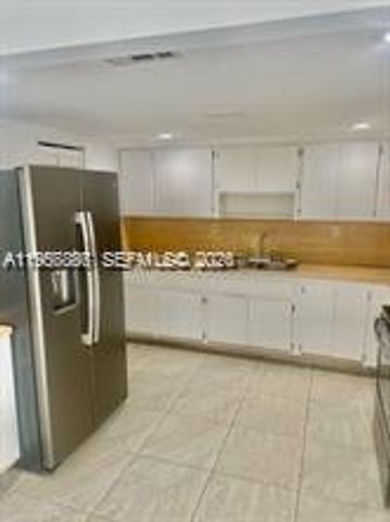 3677 SW 25th Terr X, Miami, FL 33133