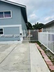 3677 SW 25th Terr X, Miami, FL 33133