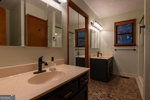 3521 Cedar Valley Drive SE, Smyrna, GA 30080