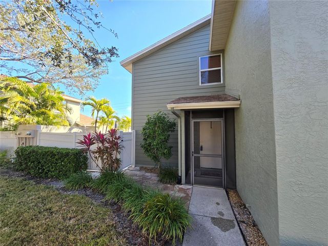 4181 CENTER POINTE CIRCLE 91B, Sarasota, FL 34233