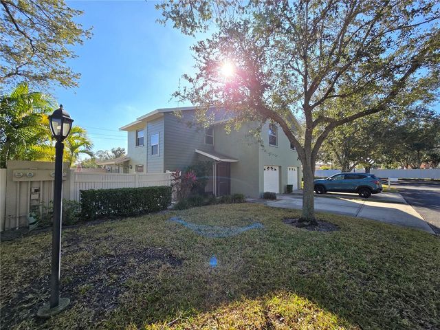 4181 CENTER POINTE CIRCLE 91B, Sarasota, FL 34233