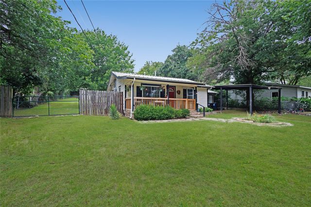 629 Alameda Road, Azle, TX 76020