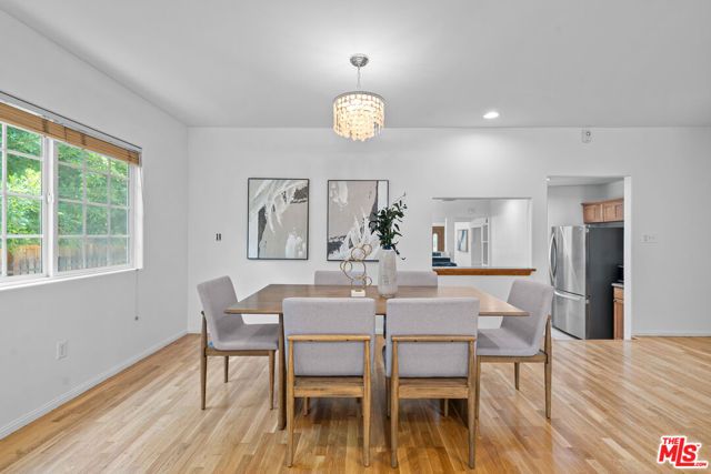 1142 S Windsor Boulevard, Los Angeles, CA 90019