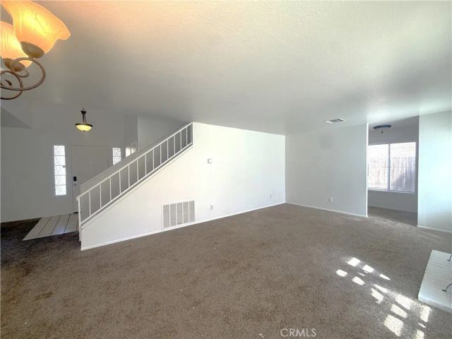 2126 Mark Avenue, Palmdale, CA 93550