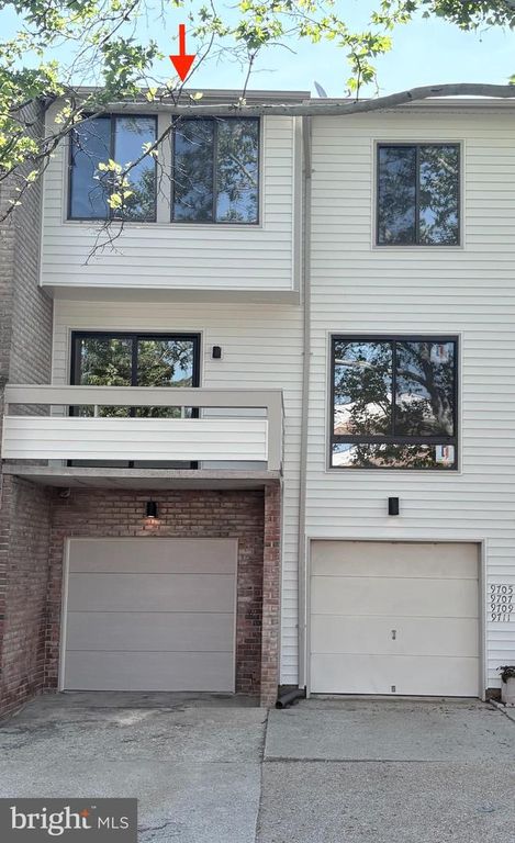 9711 LAKE SHORE DR, Montgomery Village, MD 20886