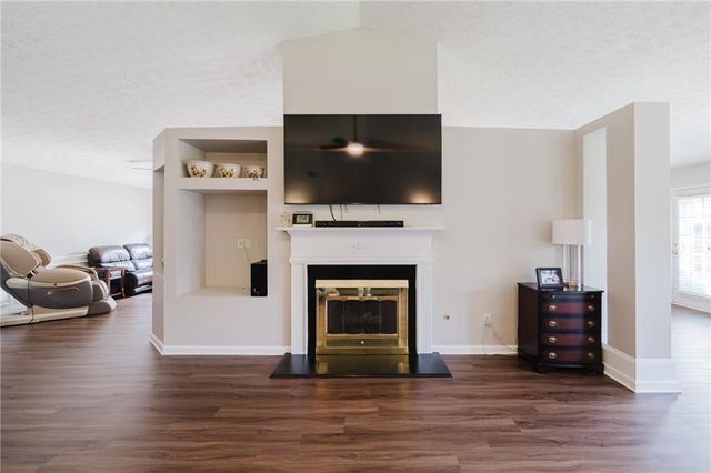 2675 General Lee Way, Buford, GA 30519