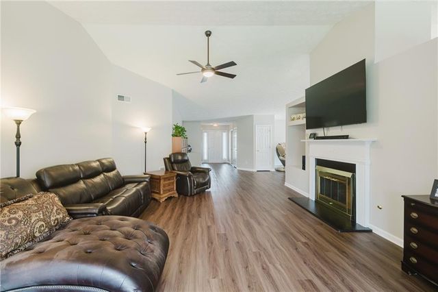 2675 General Lee Way, Buford, GA 30519
