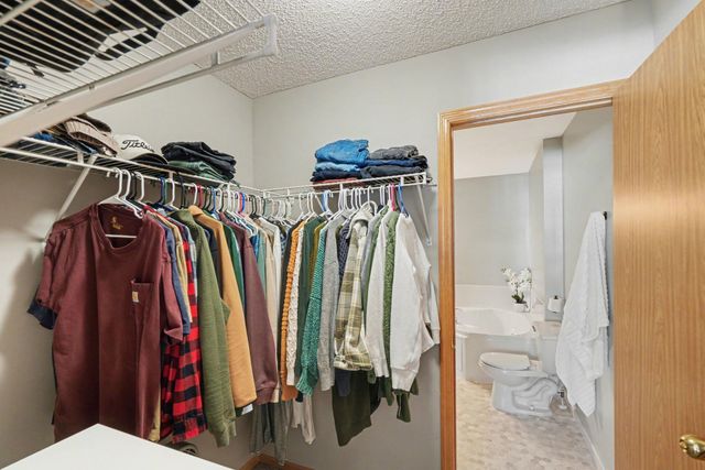 5420 144th Way NW 14, Anoka, MN 55303