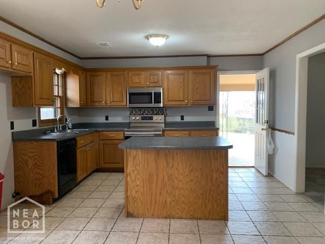 910 Oakland Drive, Jonesboro, AR 72404