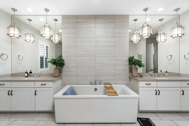 25017 S 198TH Place, Queen Creek, AZ 85142