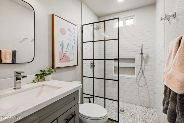 537 W VIRGINIA Avenue, Phoenix, AZ 85003