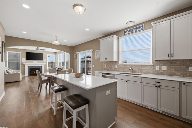 51463 Water Mark Drive, Macomb Twp, MI 48042