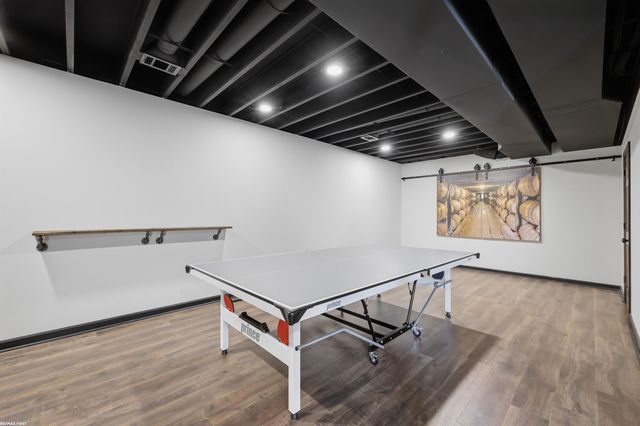 51463 Water Mark Drive, Macomb Twp, MI 48042