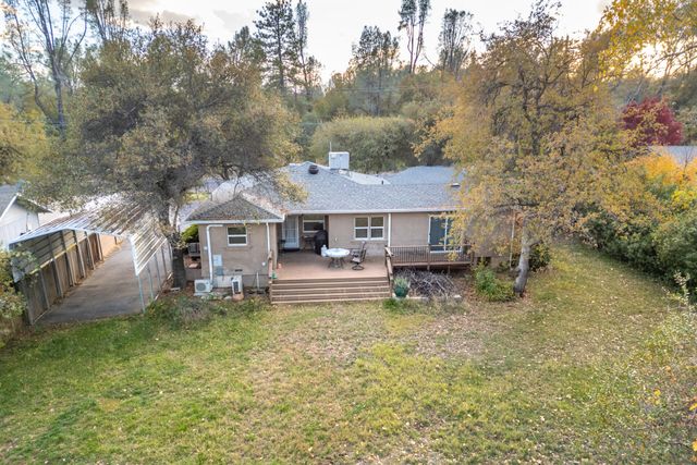 3274 Quartz Hill Road, Redding, CA 96003