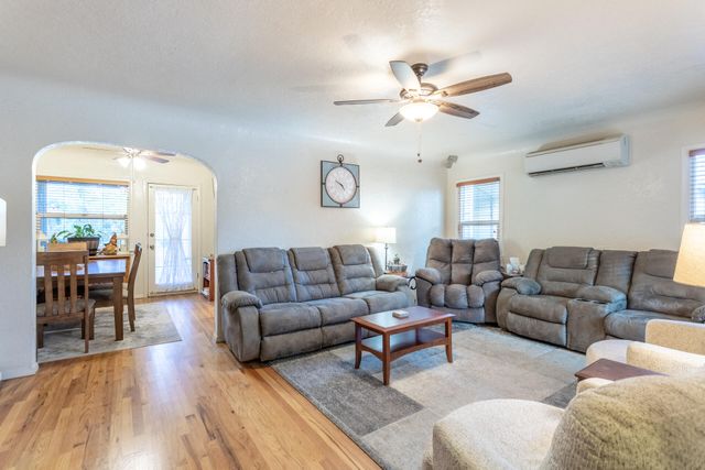 3274 Quartz Hill Road, Redding, CA 96003