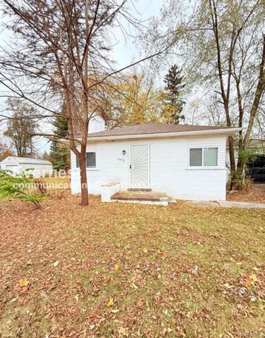 18455 Wormer Street, Detroit, MI 48219