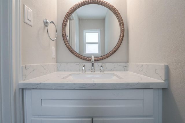 730 Bison Drive, Houston, TX 77079