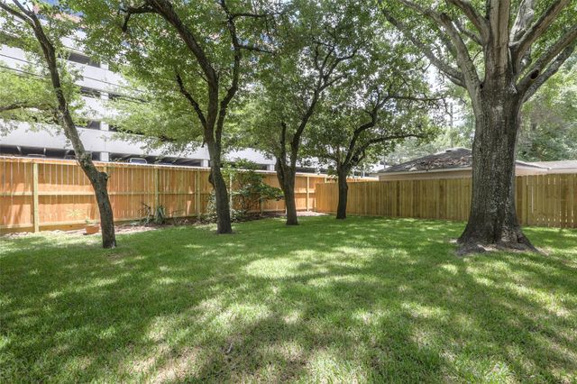 730 Bison Drive, Houston, TX 77079