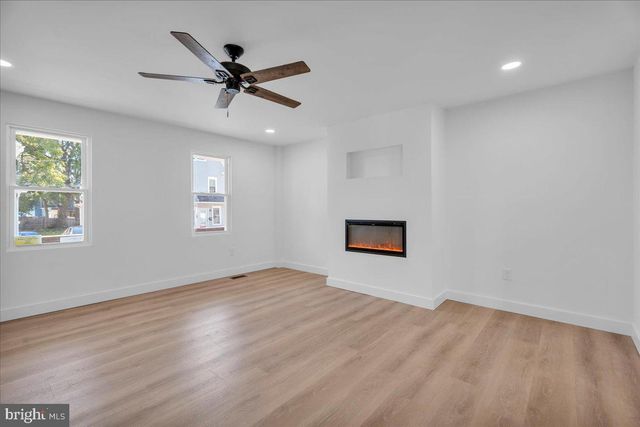 61 E BARBER AVE, Woodbury, NJ 08096