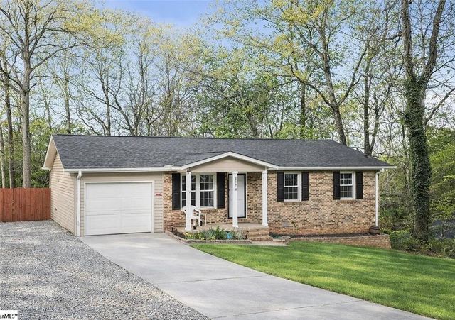 119 Midway Drive, Anderson, SC 29625