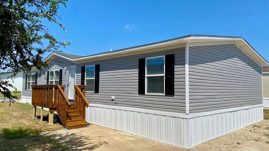 11045 Fumar Lane, Fort Worth, TX 76244