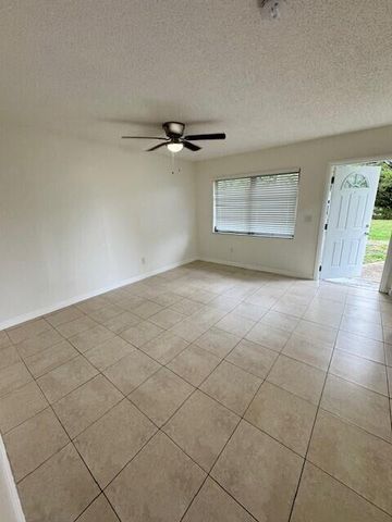 4654 Schall Road 4656, West Palm Beach, FL 33417