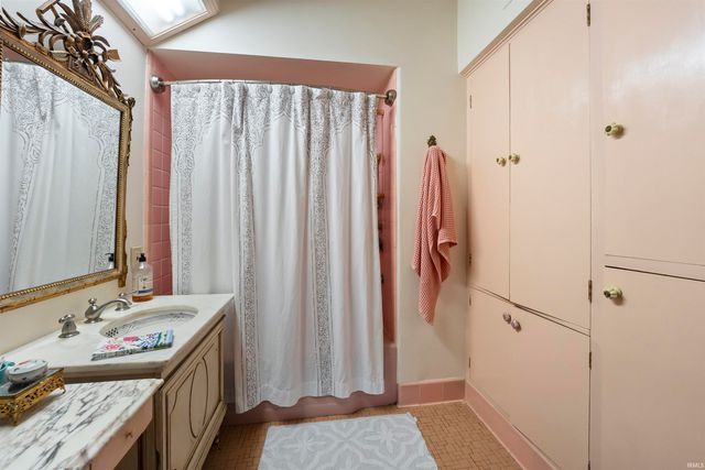 808 Sunset Avenue, Evansville, IN 47713