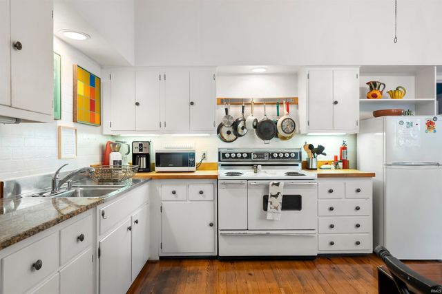 808 Sunset Avenue, Evansville, IN 47713