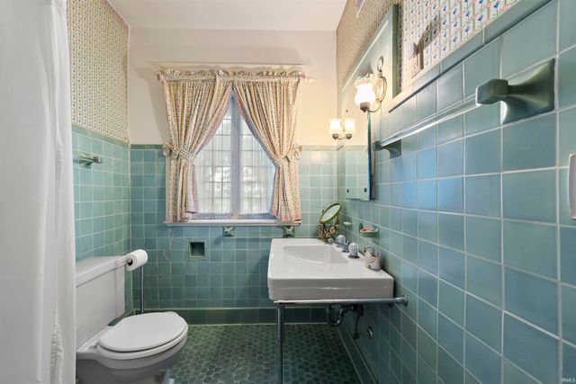 808 Sunset Avenue, Evansville, IN 47713