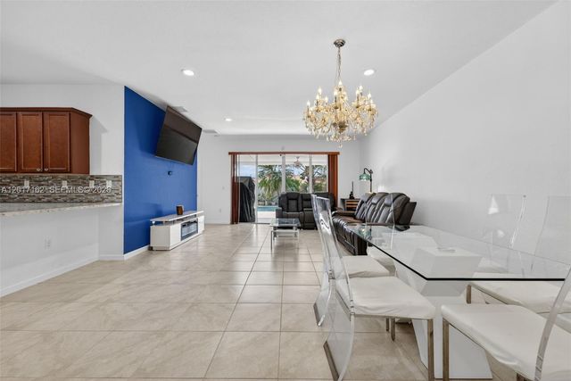 27902 SW 134th Ct, Homestead, FL 33032