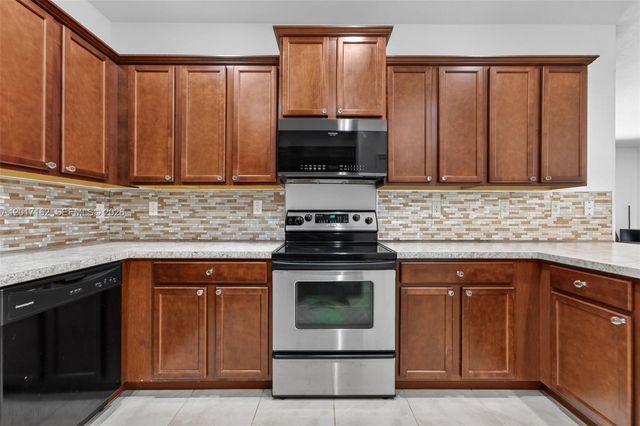 27902 SW 134th Ct, Homestead, FL 33032