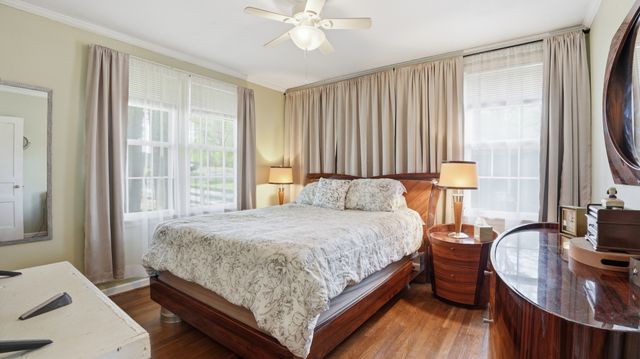932 McKellar Dr, Tullahoma, TN 37388