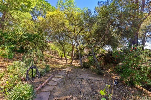 2869 Polk Rd, Alpine, CA 91901