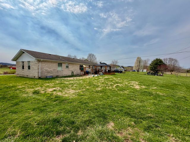 4665 Spiro Road, Mt Vernon, KY 40456