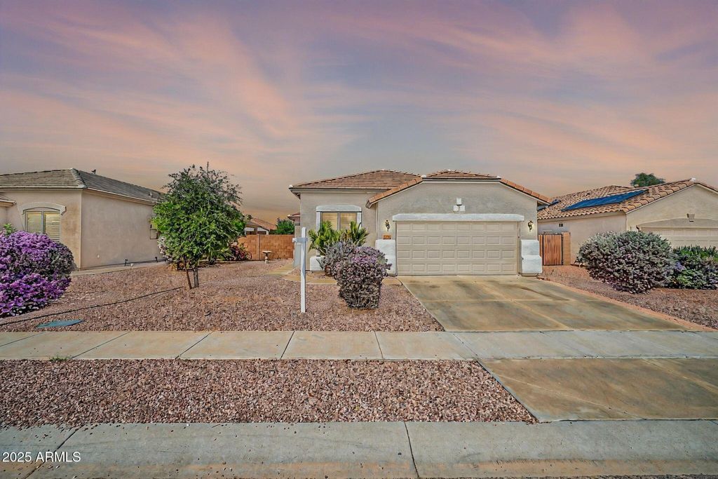 17018 W TONBRIDGE Street, Surprise, AZ 85374 — exterior